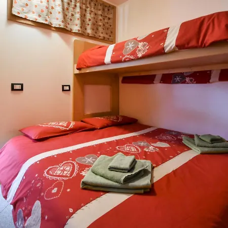 Locazione Turistica Casa Cla - App- Cuoricino - Brx753 إيزولاشيا
