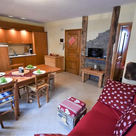 شقة Locazione Turistica Casa Cla - App- Cuoricino - Brx753