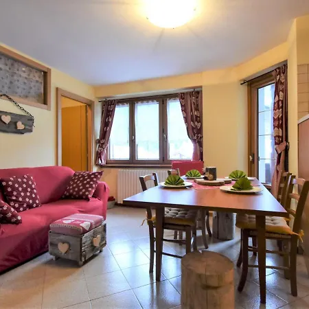 Locazione Turistica Casa Cla - App- Cuoricino - Brx753 شقة إيزولاشيا